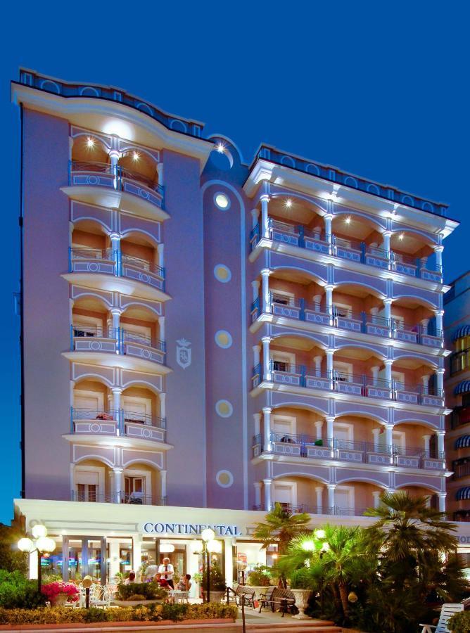 Hotel Continental Католика Екстериор снимка