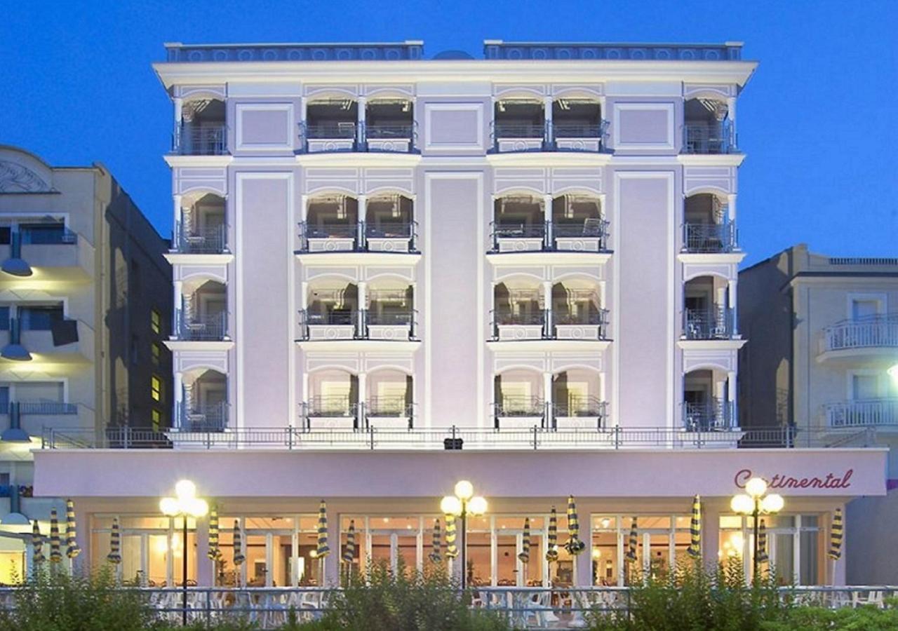 Hotel Continental Католика Екстериор снимка
